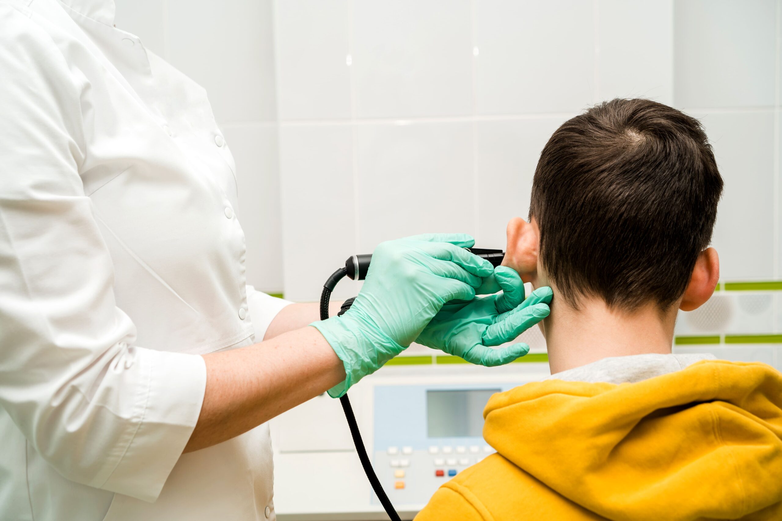 Image glue ear diagnosis
